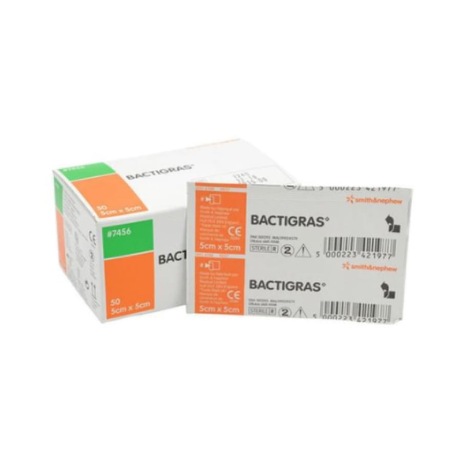 شاش فازلين 5*5 BACTIGRAS