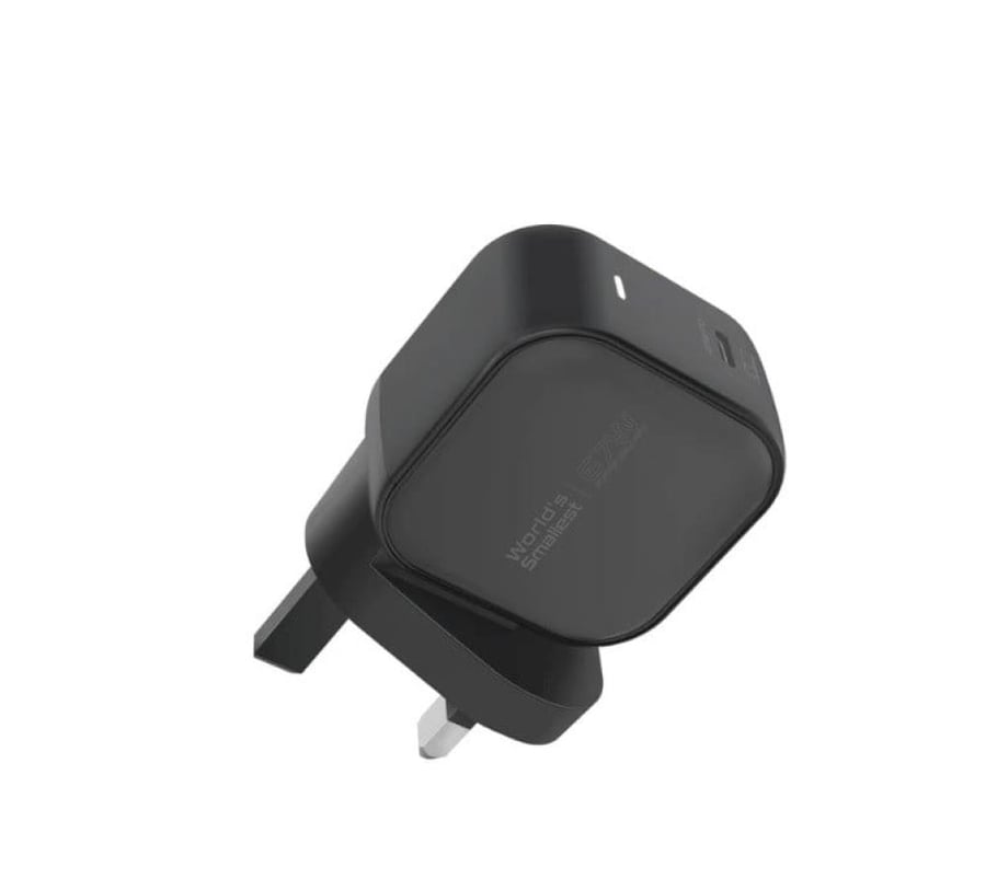 Wall-mounted charger with PD port with 67-watt power from Bromet company