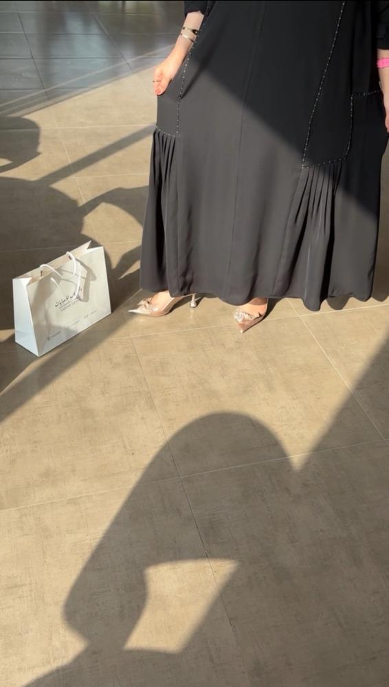 Kuwaiti design abaya
