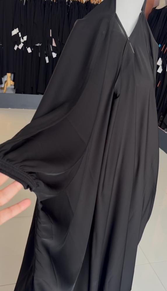 Abaya with elastic head and sleeve