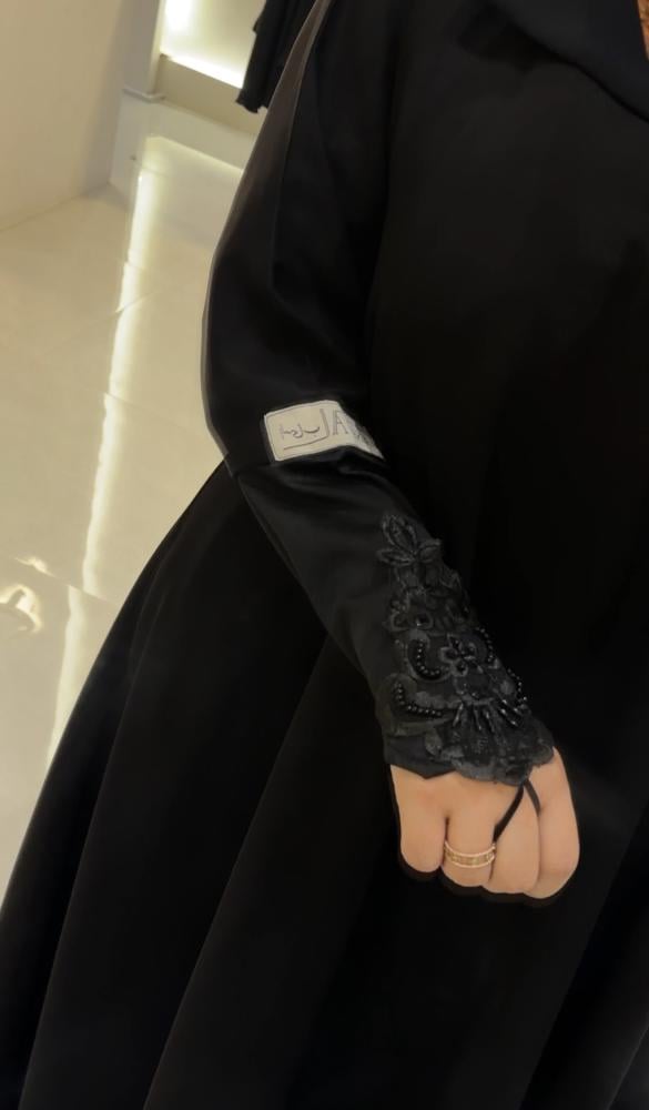 عبايه سيلا