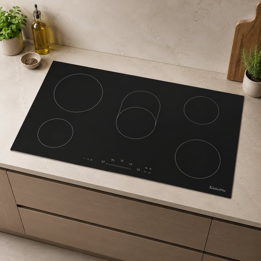 كيتشن نت Kitchen Net - موقد 90 سم 5 عين كهرباء سيراميك  2عين دبل + عين دبل كبيرة  خاصية الحماية من الارتفاع الزائد للحرارة خاصية التحكم باللمس  9 مستويات للتحكم بدرجة الحرارة  قفل امان ضد عبث الأطفال  الأبعاد 90*50 سم  صناع في إيطاليا - MP2201017