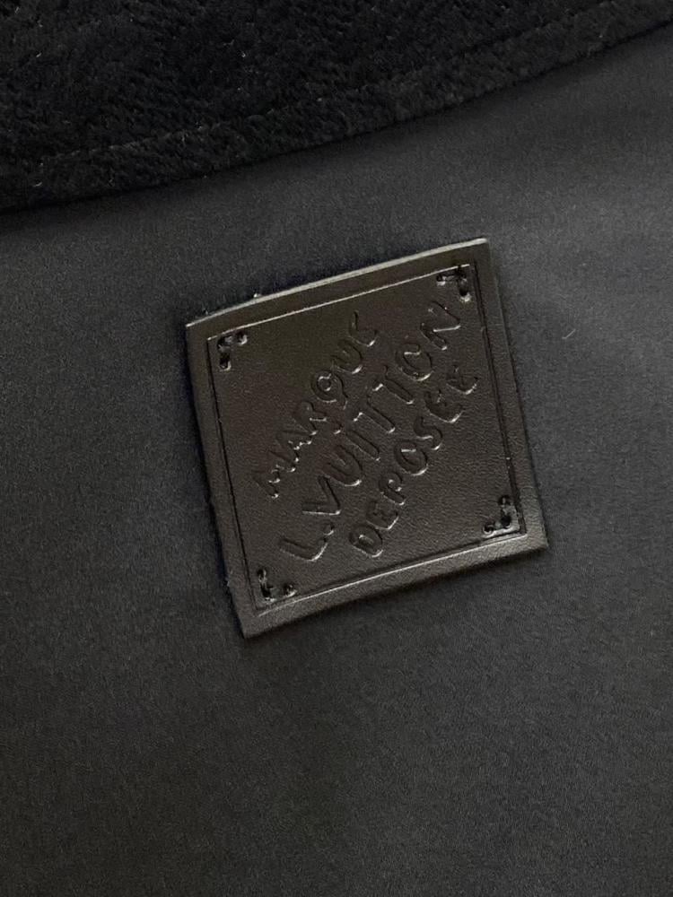 جاكيت LV دبل فيس