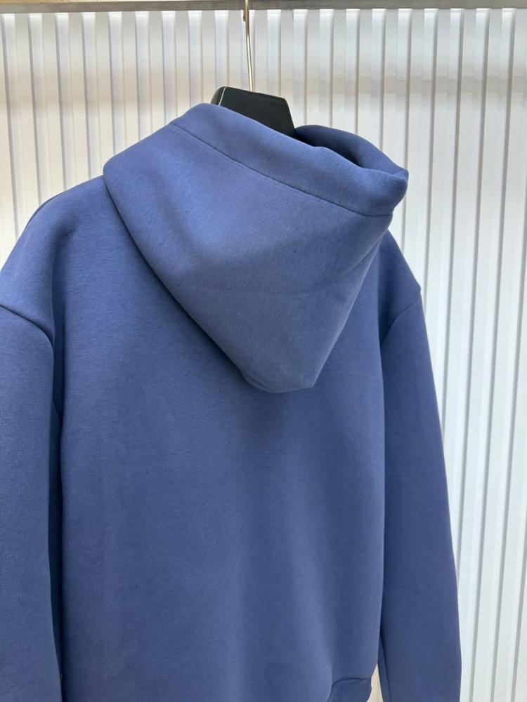 جاكيت Lv