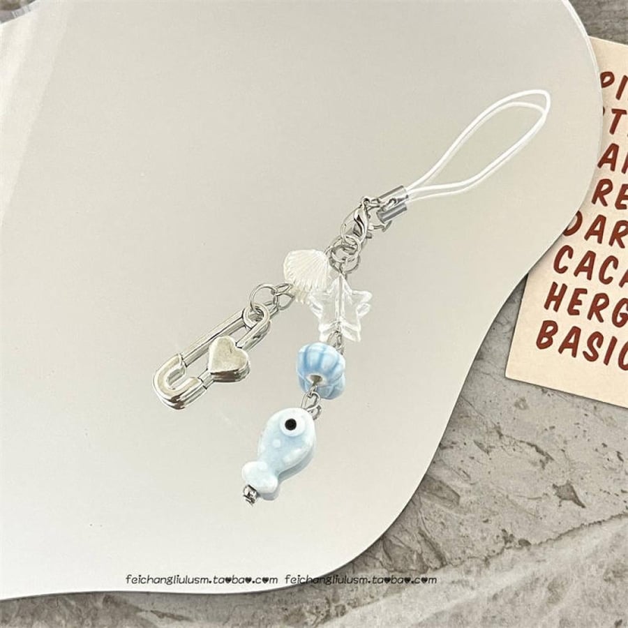 Mobile phone pendant