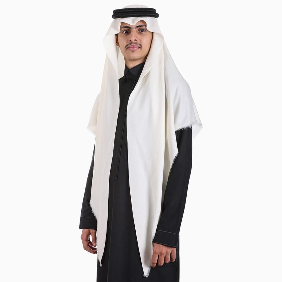 شال صوف كشميري سادة سوبر ترمه ارضية لون بيج فاتح