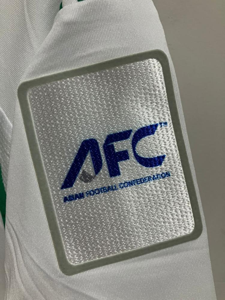 تيشيرت الاهلي الابيض نسخة نهائي النخبة بجميع الشعارات 25/26