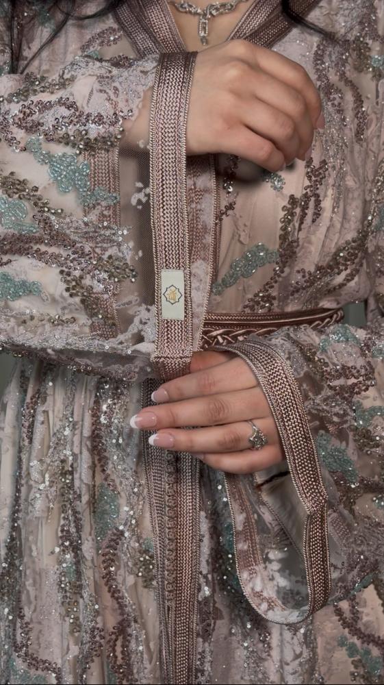 قفطان وردي بلمسات تركوازية – Blush Pink & Turquoise