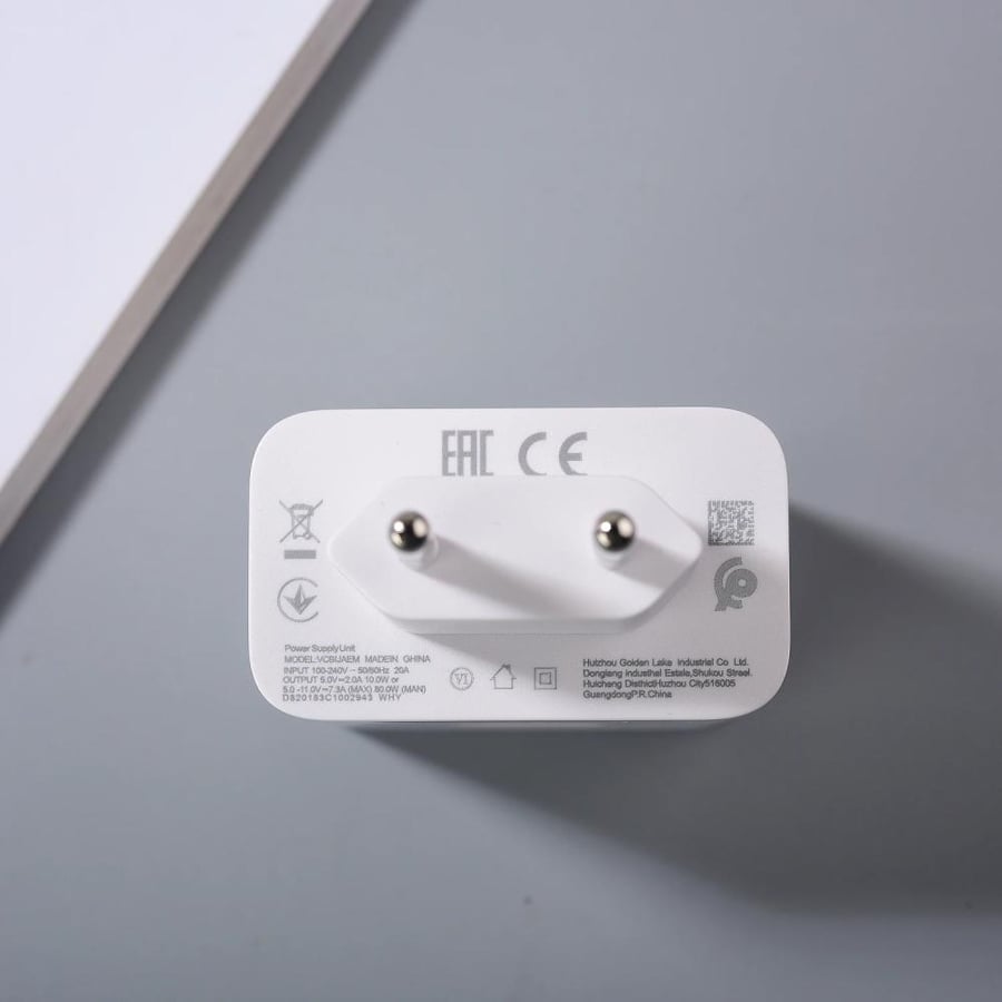 أوبو - شاحن جداري سريع SuperVOOC بقوة 80 واط مع كابل USB-C