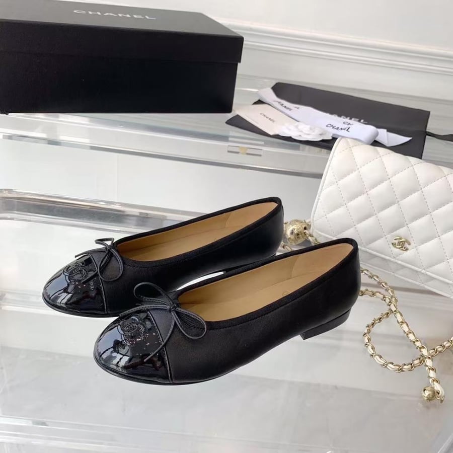 Chanel ballerina