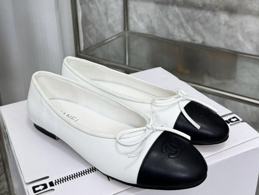 Chanel ballerina