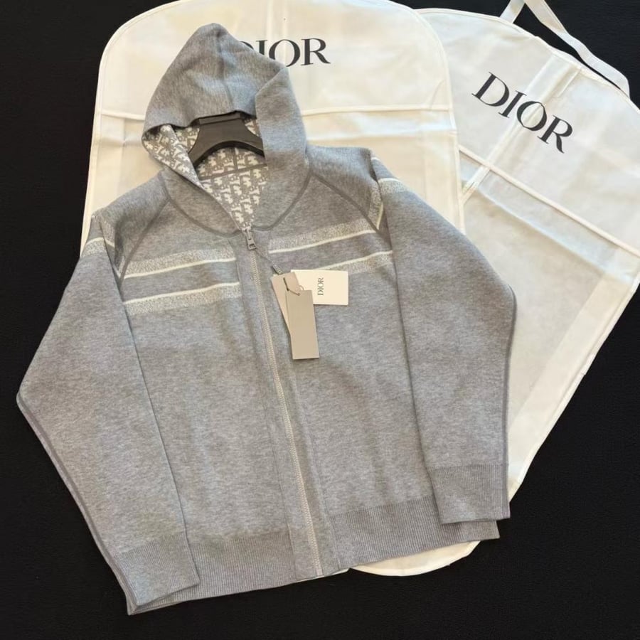 Double faced jacket