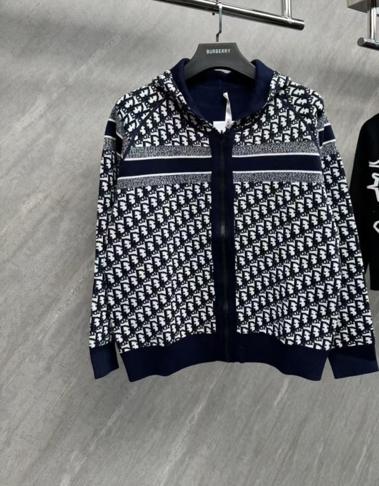 Double faced jacket