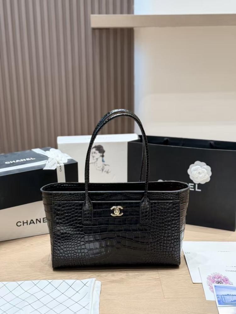 Chanel 26S crocodile bag