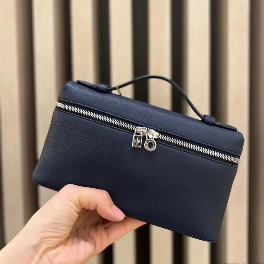 Loro piana extra pocket