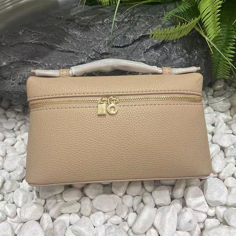 Loro piana extra pocket