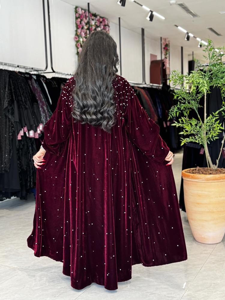 عباية D735 - بقماش مخمل مزين بلولو نصف كلوش - عنابي