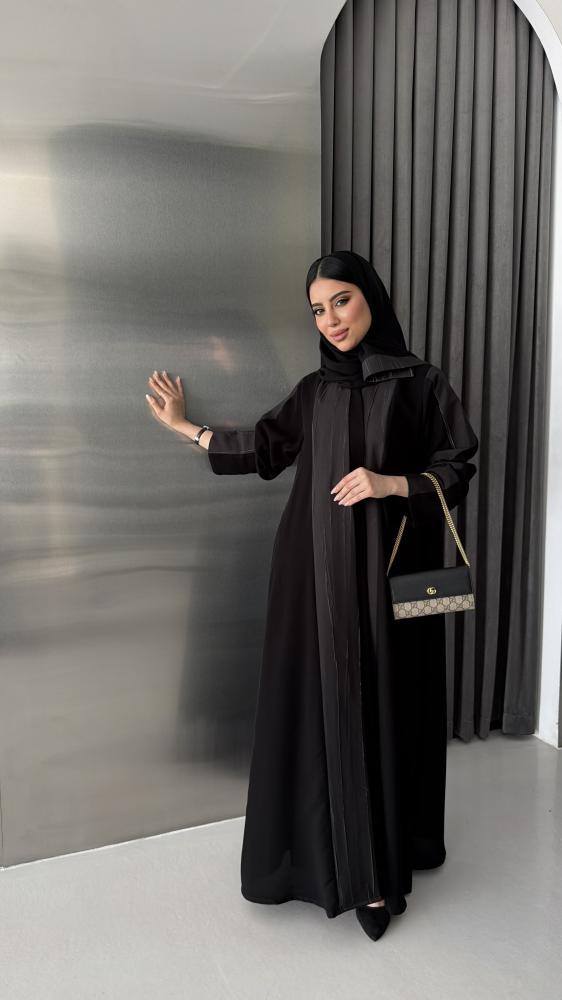 عباية D70035 - بقماش سراميك بتدخيلات جاكار - اسود