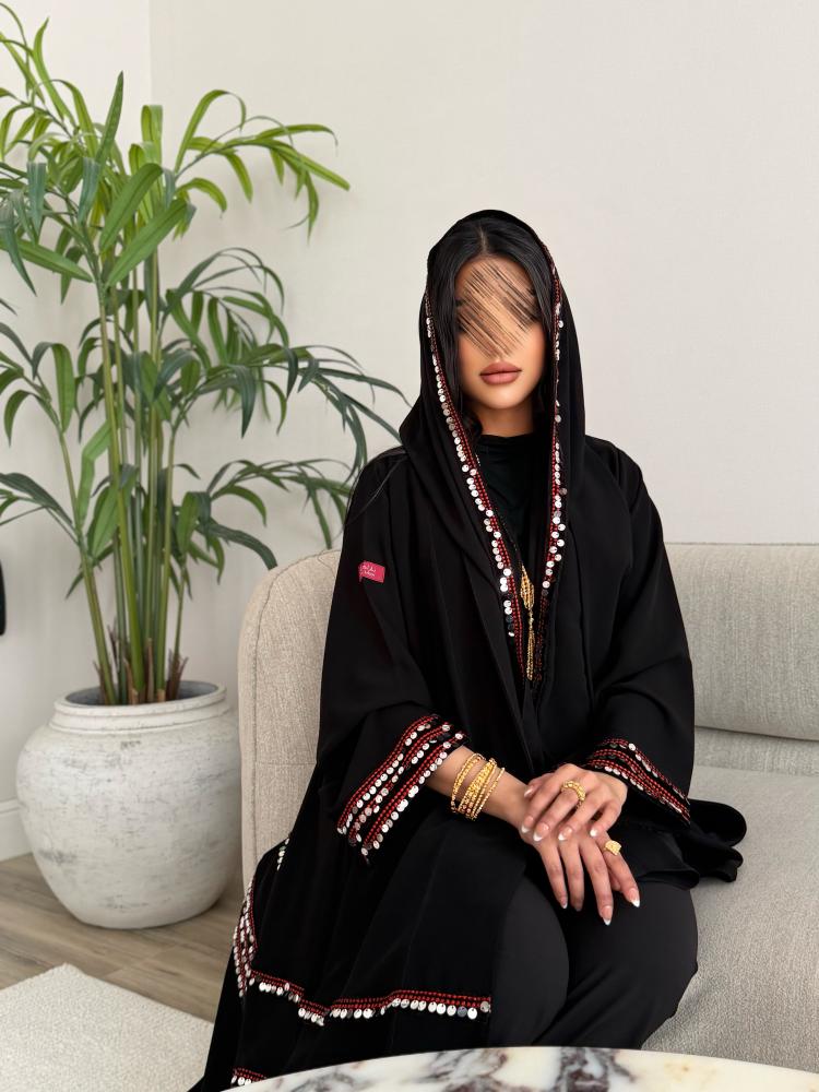 عباية D799 - (كولكشن التاسيس) بقماش ملكي تدخيلات تطريز وترتر تحديد برتقالي