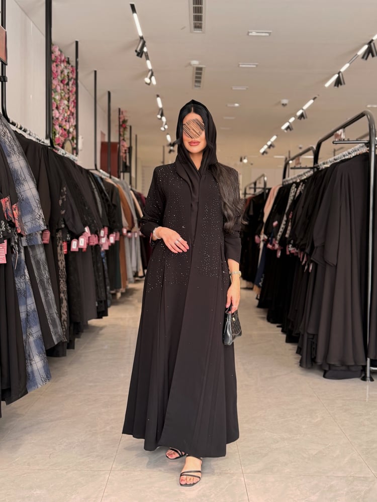 عباية D996 - بليزر بقماش كريب ملكي بفصوص - اسود