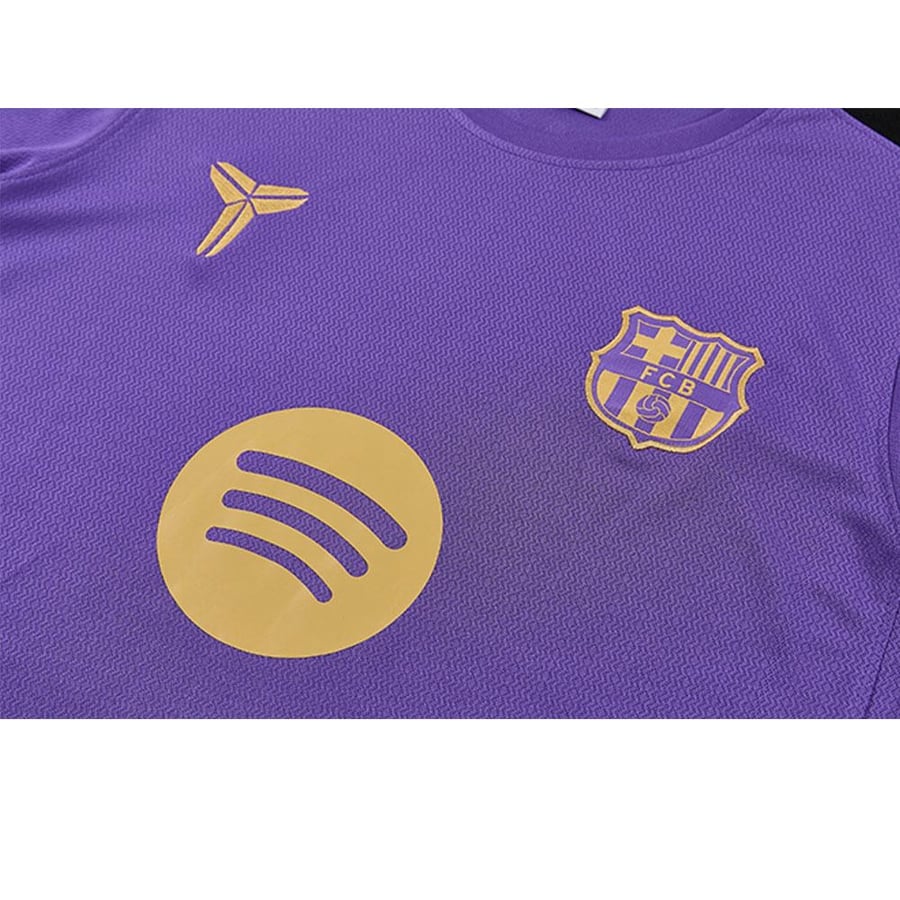 طقم تدريب برشلونة بنفسجي كم قصير 2025/26 – نسخة لاعبين