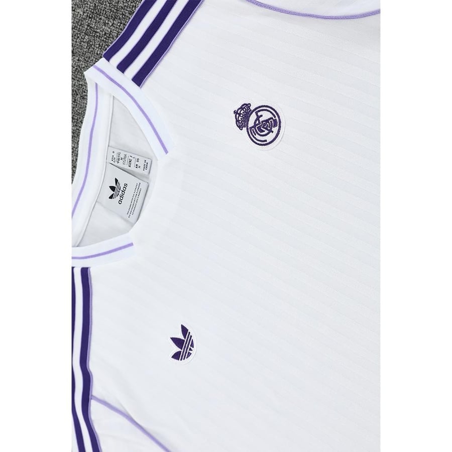 طقم تدريب ريال مدريد 26\25