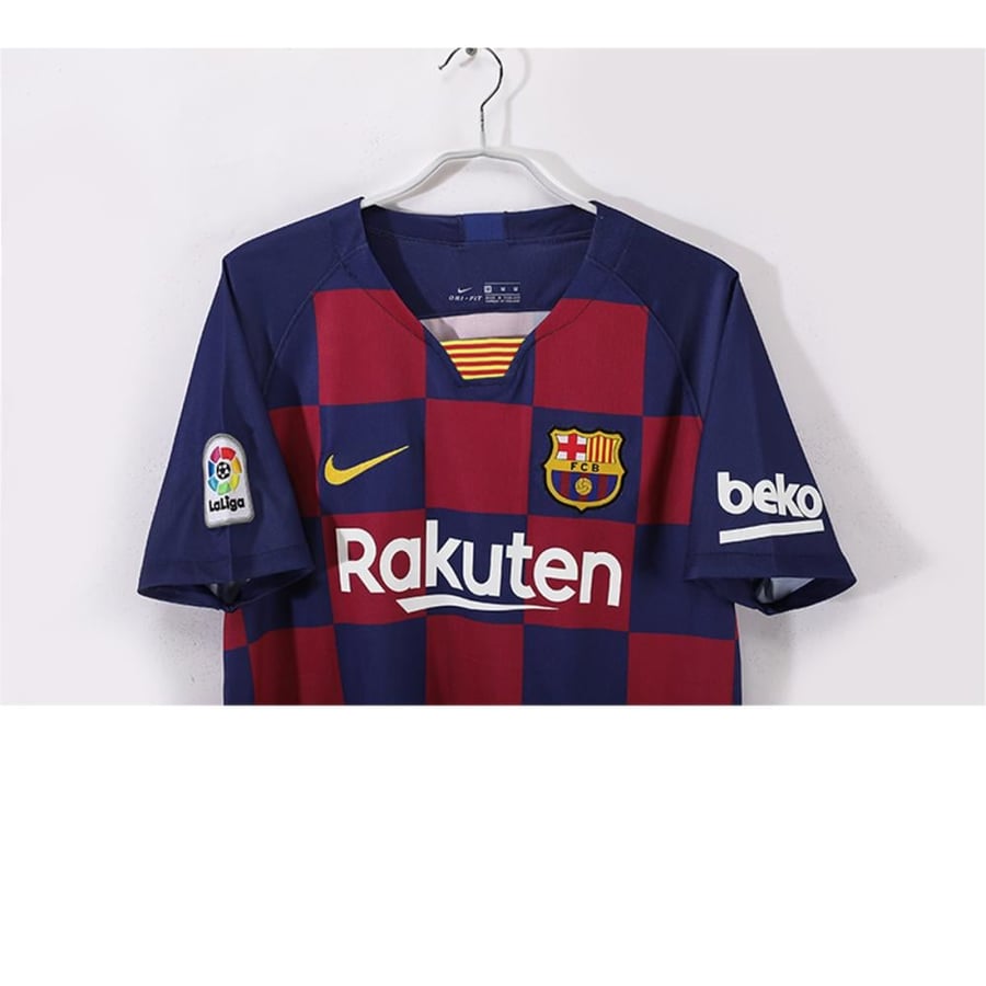 تيشيرت كلاسيك برشلونه