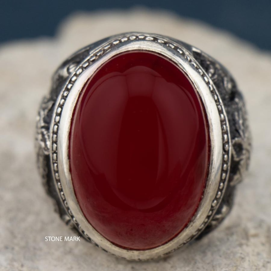 Red Khorasan agate ring, crafted by Sayyed Ali Arab