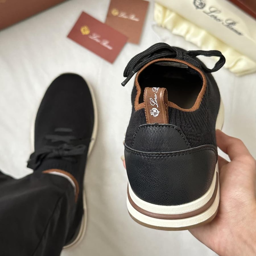 Loro Piana Flexy Walk black