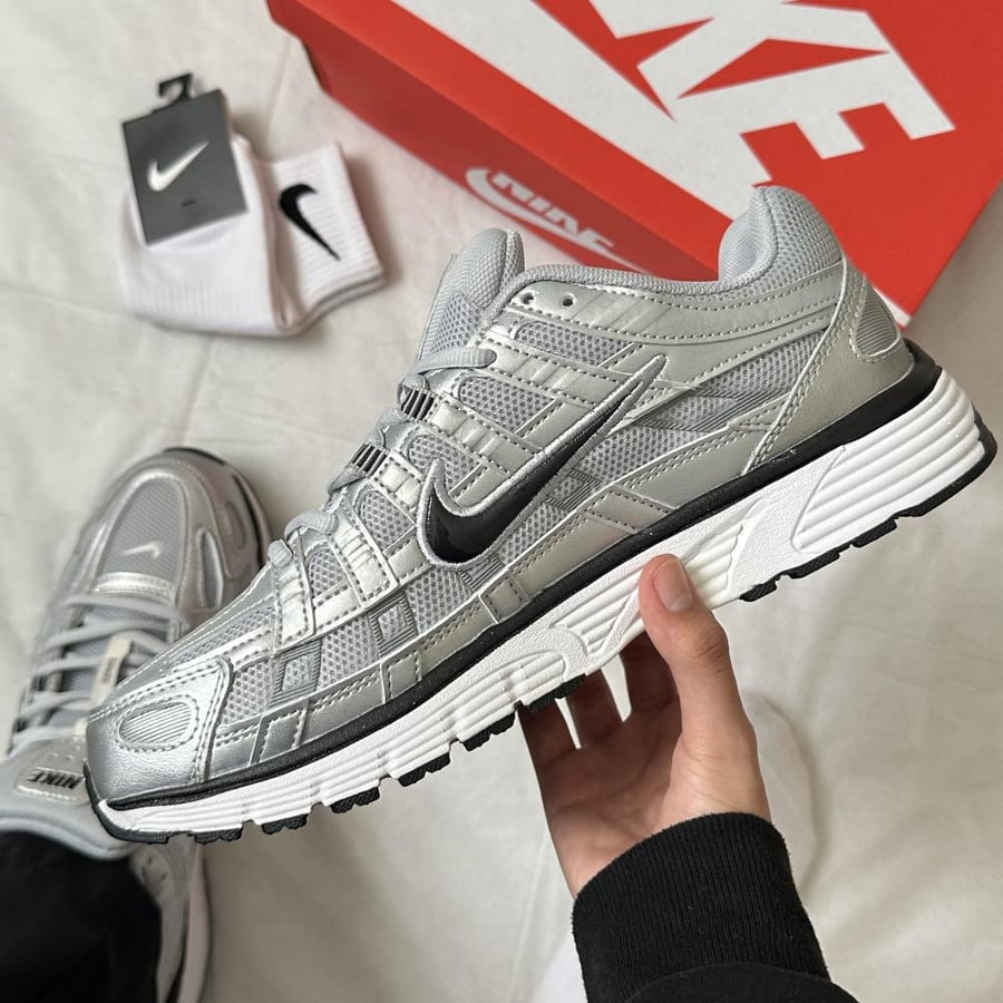 P-6000  "Metallic Silver'