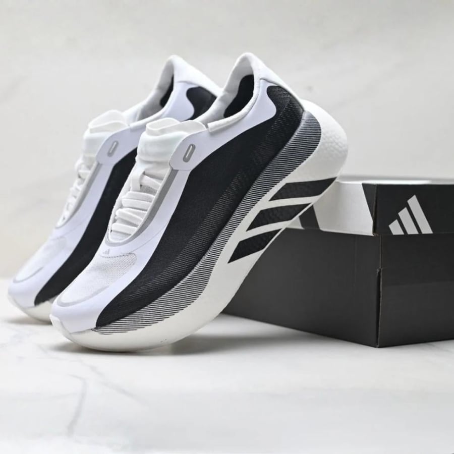 HYPERBOOST EDGE white black