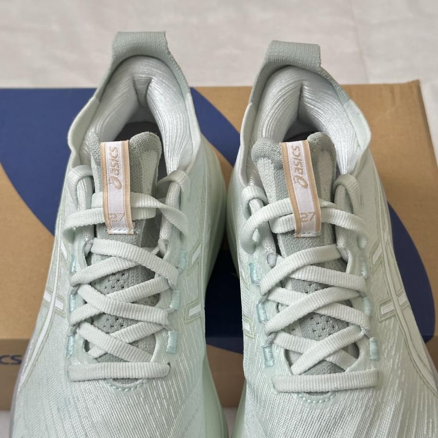 GEL-NIMBUS 27 Pure Aqua.