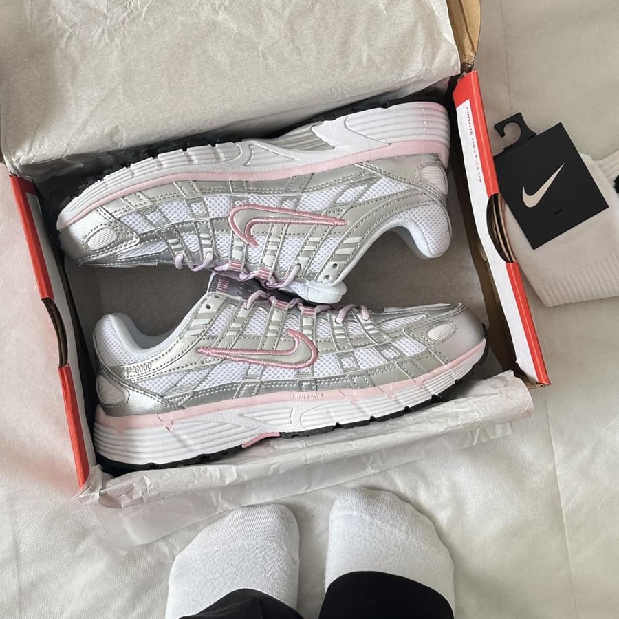 P-6000 'Pink