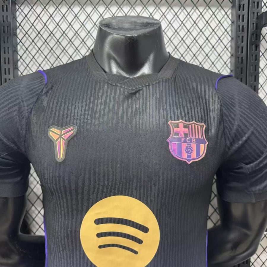 برشلونة الثالث 27/26 ( فئة لاعبين )