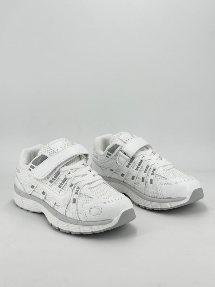 ولادي بناتي  Nike