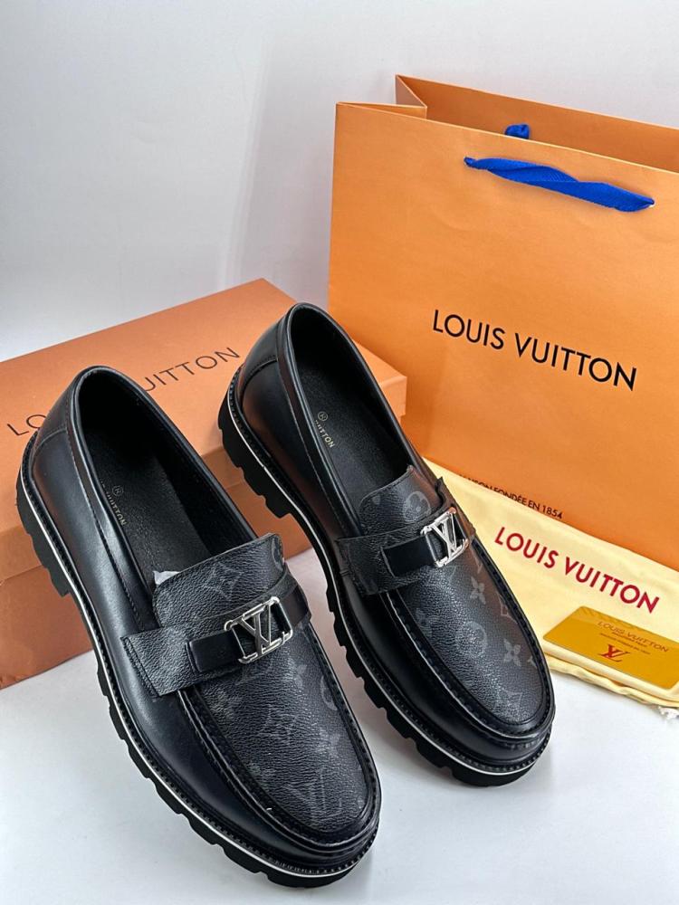 حذاء LV Loafers رسمي