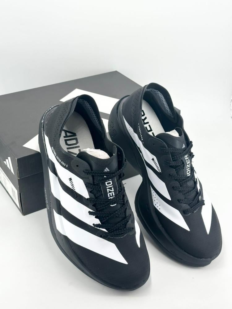 حذاء adidas ادزيرو اديوس برو 5