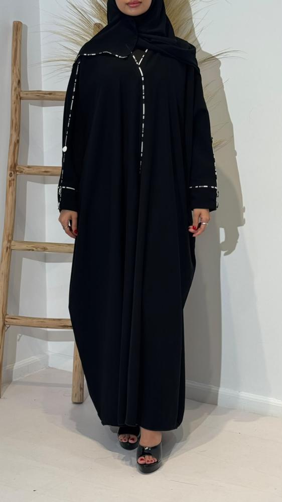 ERA23 عبايات سوداء بسيطة
