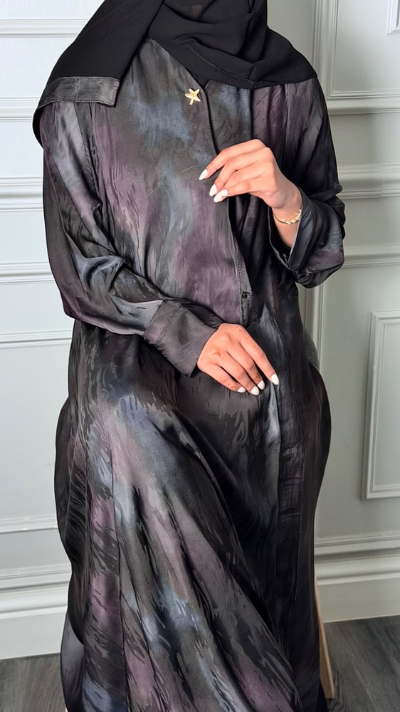 عباية مزنة