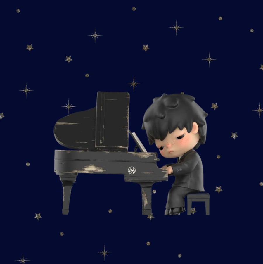 Hirono The Pianist