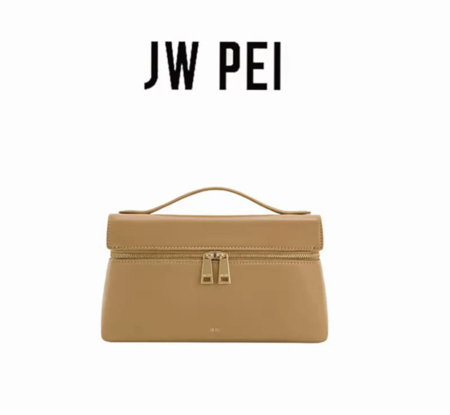 شنطة jw pei متوفره بعدة اللوان