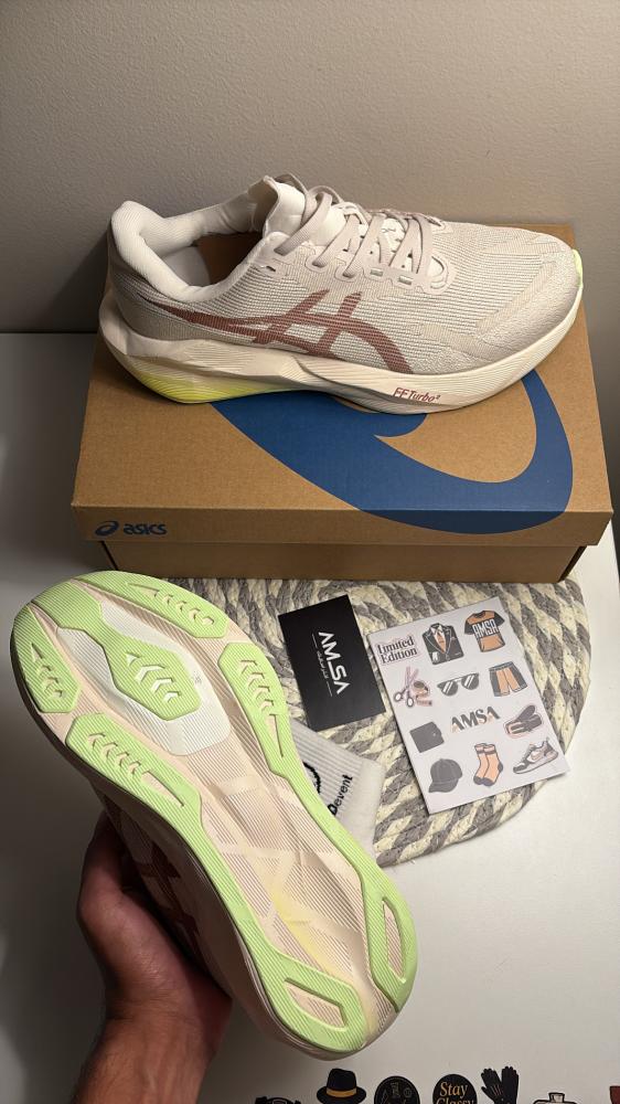 شوز (ASICS Magic Speed 4 (Cream / Brown