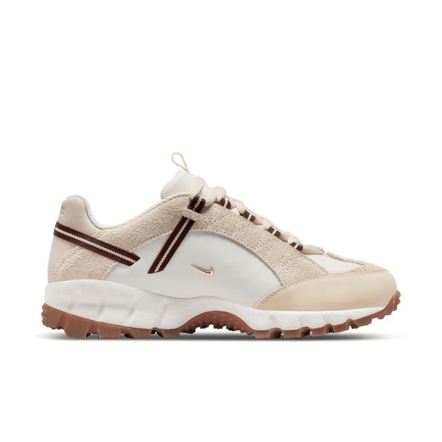 Nike AIR HUMARA LX WMNS "Jacquemus - white"