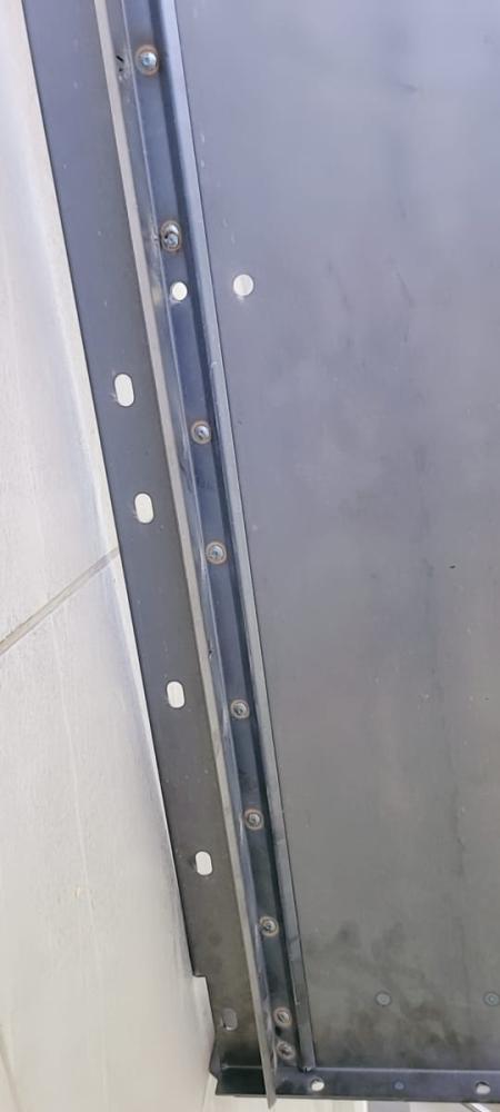 The L-R side set matches the agency's look with precise details 1/ steel thickness 2 mm 2/ perforated ready to install only 3/ same fold, slit, and break 4/ complete with brackets and corners. Fits from 79 to 87 size C10