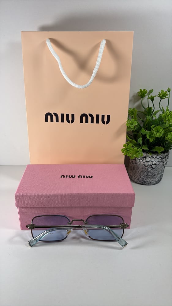 miu miu UV400