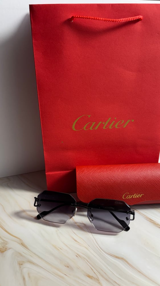 GLASSES Cartier
