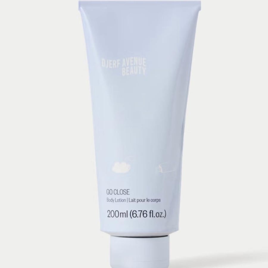 فوري djerf avenue Go Close Body Lotion