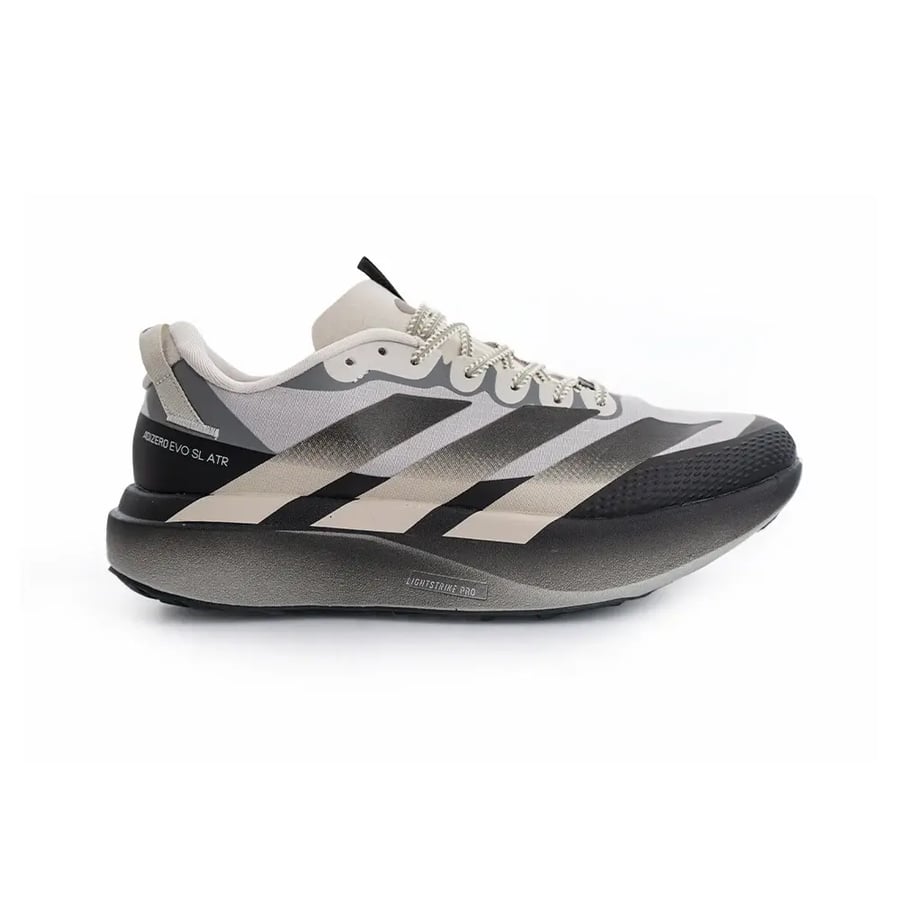 Adidas Adizero Evo SL باللون الأسود / الأسود