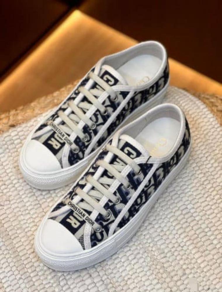 Dior walk’n’dio