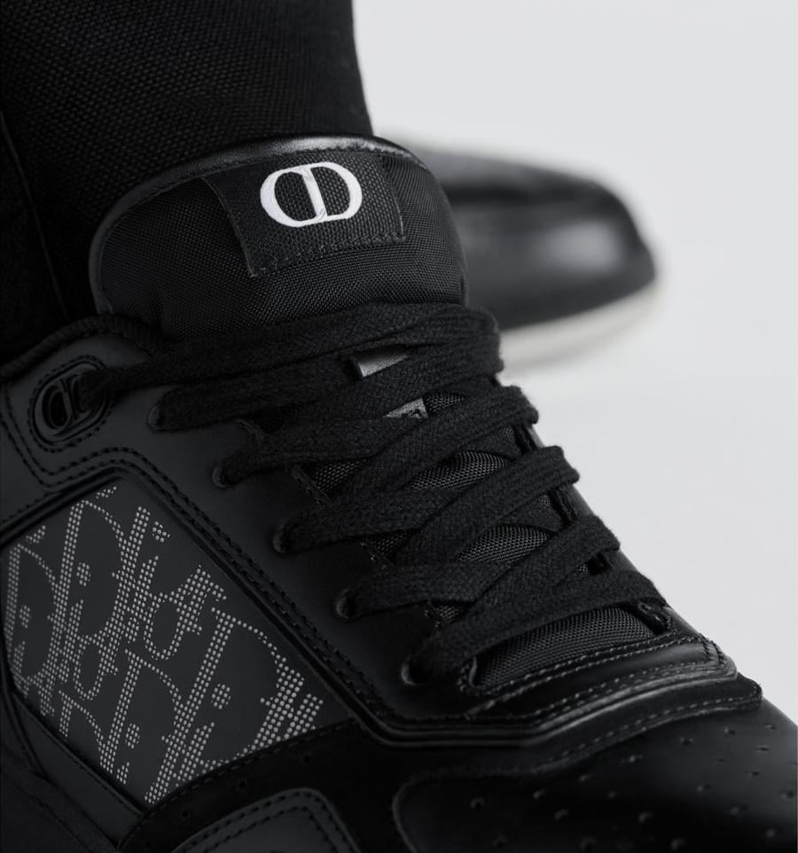 B27 Uptown Low-Top Sneaker